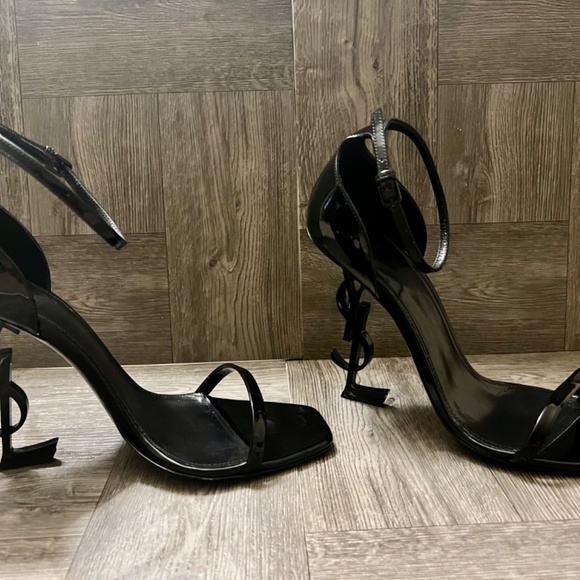 Saint Laurent - BLACK HEEL - Picture 4 of 10